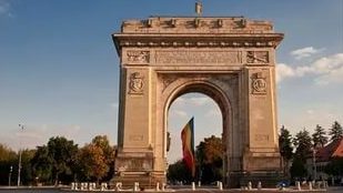 Триумфальная арка Триумфальная арка в Бухаресте на шоссе Киселева, носит имя русского генерала и дипломата, графа Павла Дмитриевича Киселева (1788-1872 гг.)